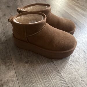 Platform Uggs W8
